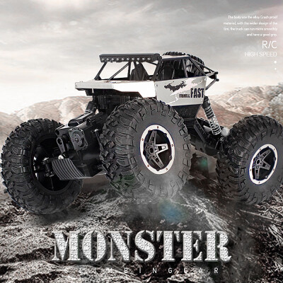 

P810 118 24G 4WD 15KMh Alloy High Speed Monster Truck Cross-country RC Climbing Car