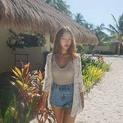 

Women Summer Vintage Cardigan Lace Crochet Kimono Beach Cover Up Bikini Outwear White