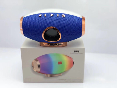 

Outdoor portable bluetooth speaker colorful lights Mobile phone computer desktop audio FM radio light subwoofer music player MP3