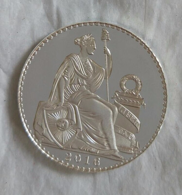 

35MM Libertad Liberty Peru America Souvenir Coin medal