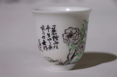 

Xinjiang suet white jade hand-painted custom white porcelain kung fu teacup tea set