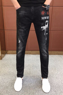 

European station new black pedicure small foot jeans male youth fashion spring mid-waist stretch trousers badge