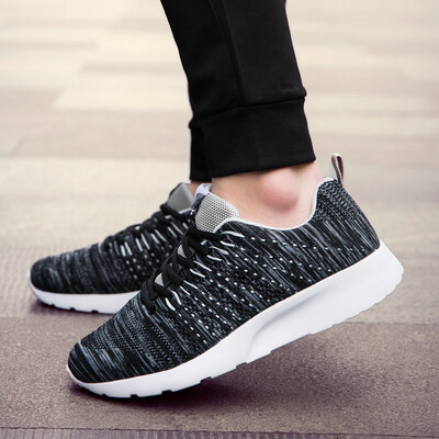 

Delgado breathable lightweight men&women couples extra large code Korean version of the trend of sports&leisure net shoes black&white 48