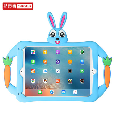 

Steak new ipad protective cover silicone anti-fall 2018 new 2017 shell 97 inch air1 cartoon rabbit children all inclusive soft shell with bracket blue