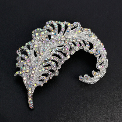 

Fashion Korean Edition full of drill crystal Brooches Noble breast Diamond pin with flower accessories
