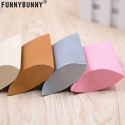 

FUNNYBUNNY Wedding Favor Box Cute Kraft Paper Pillow Party Favour Gift Candy Bag