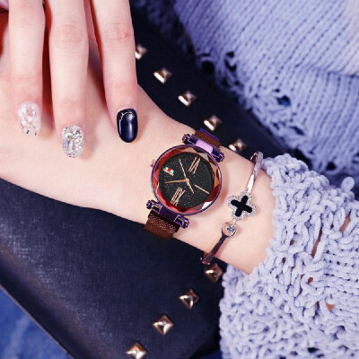 

Women Fashion Brilliant Starry Night Dial Watch Lady Simple Exquisite Quartz Wrist Watch