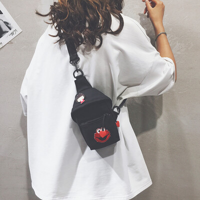 

Sesame Street small bag female new 2019 fashion wild girl canvas bag Harajuku style ins chest bag