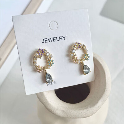 

2019 latest design brand color flower earrings generous minimalist temperament fashion summer gift Korean earrings for women