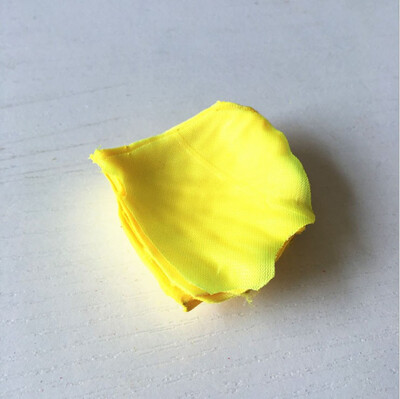 

FUNNYBUNNY Silk Artificial Rose Petals Wedding Ceremony Flower Scatter Tables Decorations