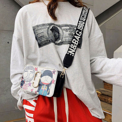 

Women Hot 2019 Girls Fashion Cute Fun Cartoon Print Small Square Wild Messenger Bags Personality Cartoon Shoulder Bag
