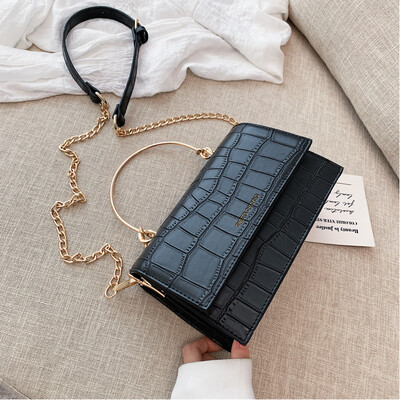 

French small bag fashion handbag 2019 summer new foreign gas Korean version of the student oblique satchel