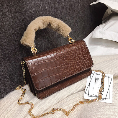 

Tailored Women Bag Crocodile Pattern Chain Versatile Shoulder Slanting Small Square Bag