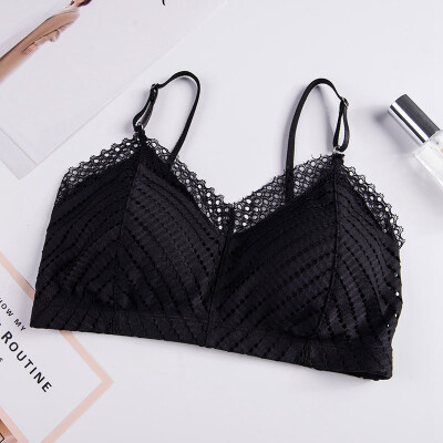 

Sexy Bra Women Lace Padded Bralette Sexy Lingerie Underwear Breathable Wireless Padded Seamless Bra