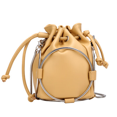 

Chic simple small bag female 2019 summer foreign trade new rhombic shoulder bag Korean version of the wild Messenger small square bag