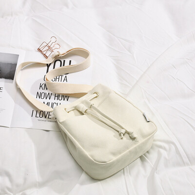 

New small bag female 2019 new wave Korean version of the wild canvas shoulder bucket bag simple Harajuku wind Messenger bag