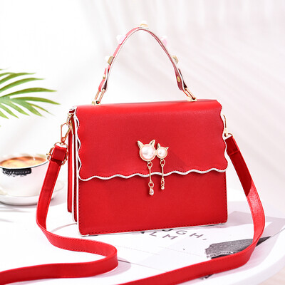 

On the spring style the new female bag fashion Korean version 100 fashion simple lady single shoulder bag oblique satchel bag