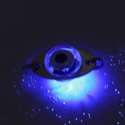 

New Hot 1 Pcs LED underwater fish trap LED Deep Drop Underwater Eye Shape Fishing Squid Fish Lure Light Flashing Lamp