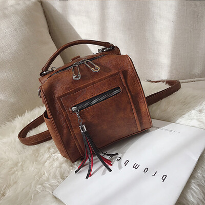 

Spring&summer port wind retro small bag female 2019 new wave Korean version of the wild Messenger shoulder shoulder fashion backpack