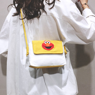 

Summer ins super fire cartoon cute canvas bag female Korean version of the wild single shoulder slung fashion casual small square bag