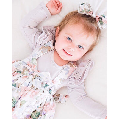 

3pcs Baby Girls clothes Set Long Sleeve Tops Floral Suspender Skirt Headband Outfits Set