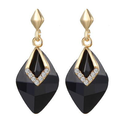 

Korean Hot Geometric Rhombus Crystal Dangle Drop Earrings For Women Luxury Rhinestone Earings Fashion Jewelry Brincos Oorbellen