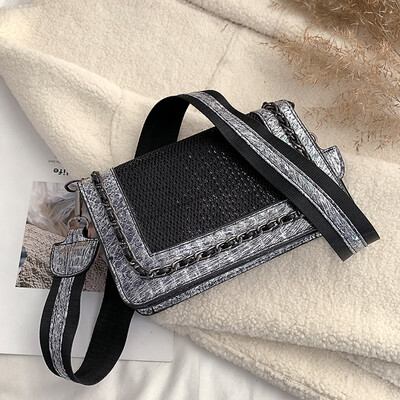 

Senior sense bag female foreign gas 2019 new wave Korean version of the wild single shoulder slung fashion broadband sequin small square bag