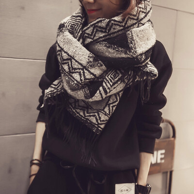 

2018 autumn&winter new European station color cashmere scarf fashion big flower pattern air conditioning room ladies shawl
