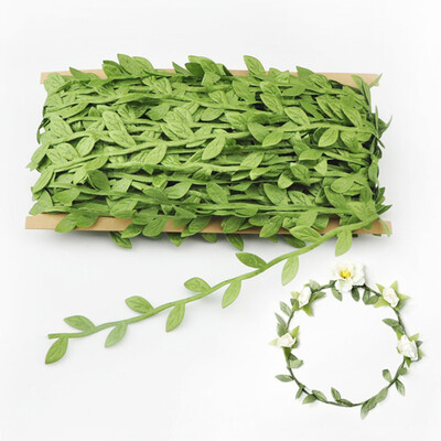 

40M Green Leaf Artificial Hanging Eucalyptus Vine Long Wicker Leaves Vine Decorations for Wedding Party Christmas DIY Decoration