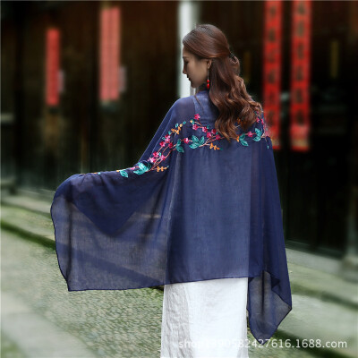 

2018 new scarf national wind embroidered shawl Yunnan Lijiang travel scarf air conditioning sunscreen multi-purpose