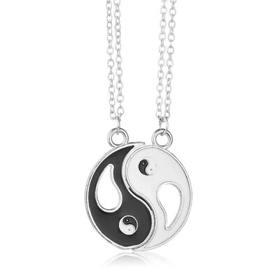 

2pcs Unisex Fashion Pendant Necklaces Lock And Key Heart Shaped Pendant Necklace For Lovers Trendy Jewelry For Gift