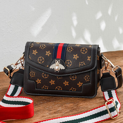 

On the new female bag fashion Korean version of the fashion 100 lap women single shoulder bag oblique satchel ins summe