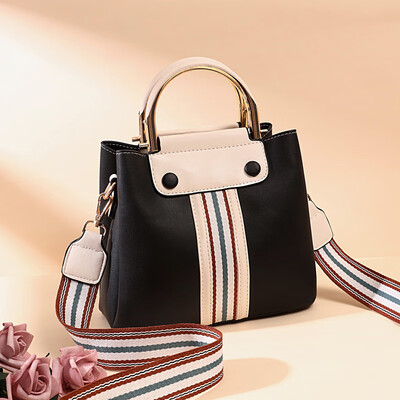 

Summer new water bucket womens tide Korean-style wide shoulder strap diagonal bag hand-held single-shoulder bag
