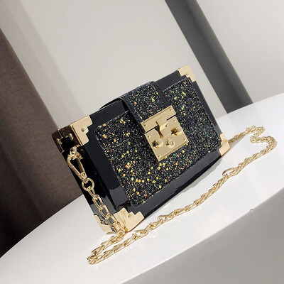 

New womens bag Korean fashion sequins small bags tide cool wild shoulder Messenger bag charming chain small square bag female