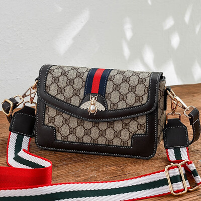 

On the new female bag fashion Korean version of the fashion 100 lap women single shoulder bag oblique satchel ins summe