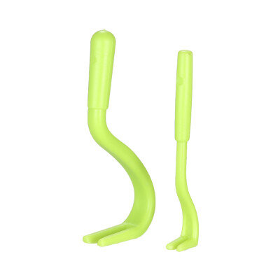 

2pcs Hook Tick Remover Tool for Pet Dogs Cats Two Sizes Small&Large