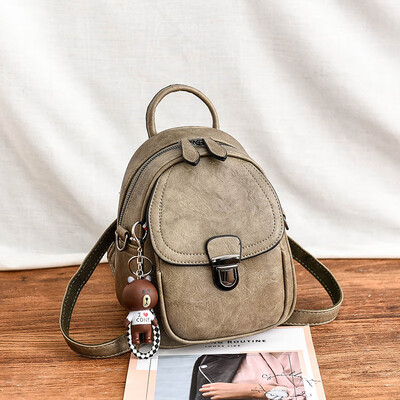 

The Korean version of the New Little Girl Trendy in Winter is a simple fashion bag for girls with one shoulder&one shoulder