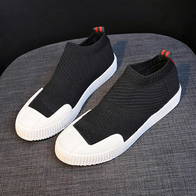 

Breathable mesh sneakers womens spring Korean version of the soft bottom slay set casual one foot lazy lazy flying shoe tide