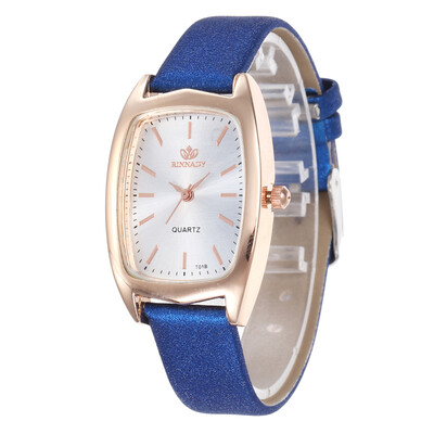 

2019 summer new rectangular scale leather strap ladies fashion watch student watch