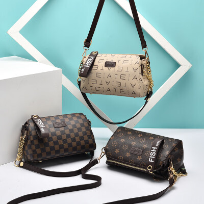 

Small bag female new wave mobile phone bag hit color Korean version of the shoulder bag fashion simple wild Messenger bag