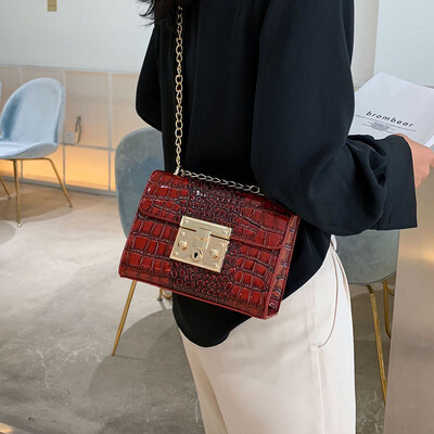 

Ins crocodile small bag female 2019 new female bag summer retro small square bag chain bag casual Messenger bag