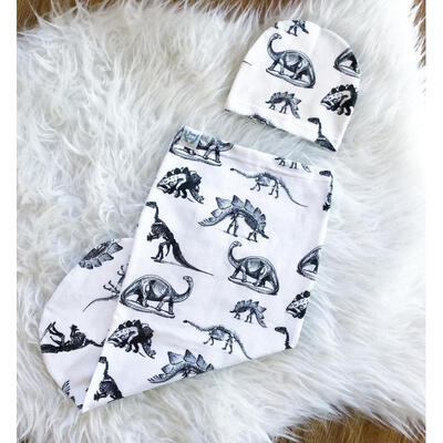 

Newborn Baby Swaddle Blanket Sleeping Muslin Wrap Bath Towel Hat Set