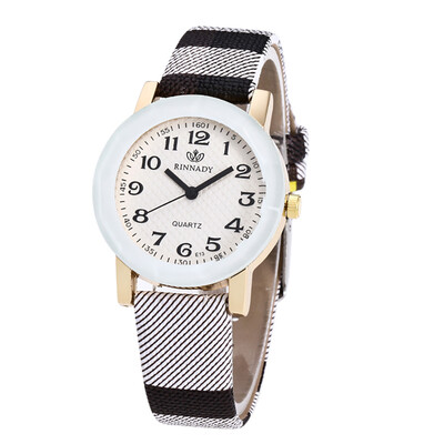 

Small Minimalist White Dial With Irregular Striped Strap Womens Watches De Luxe Montres Femmes Romain Horloge Cadeau Quartz