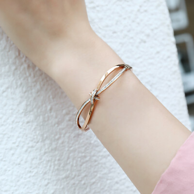 

Niche bracelet student girlfriends Taigang small fresh bracelet female hand jewelry female Korean version of the Sen simple person