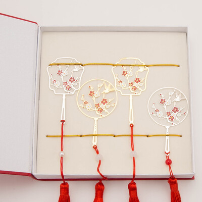 

Group fan bookmark exquisite hollow creative ancient teachers day gift