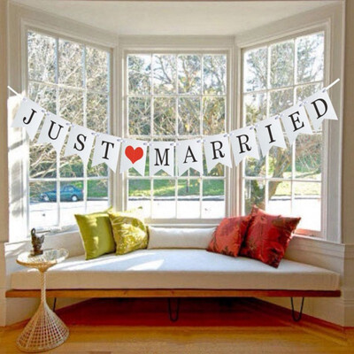 

FUNNYBUNNY Wedding Shooting Props Fishtail Letter Flag JUST MARRIED Wedding Decoration Banner Party Decorations