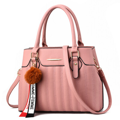 

2019 new fashion handbag embroidery thread fashion handbags Europe&the United States big bag casual shoulder bag cross-border