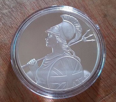 

40MM Britania Renaissance Silver Plated Souvenir Coin Medal UK