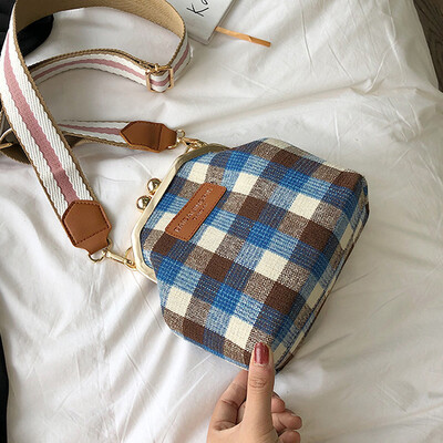 

Women 2019 spring&summer new small fresh Plaid bag temperament Plaid handbag English academic style