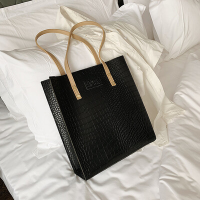 

Korean version 2019 new Korean version large capacity handheld bag fashion 100 lap texture single shoulder bag
